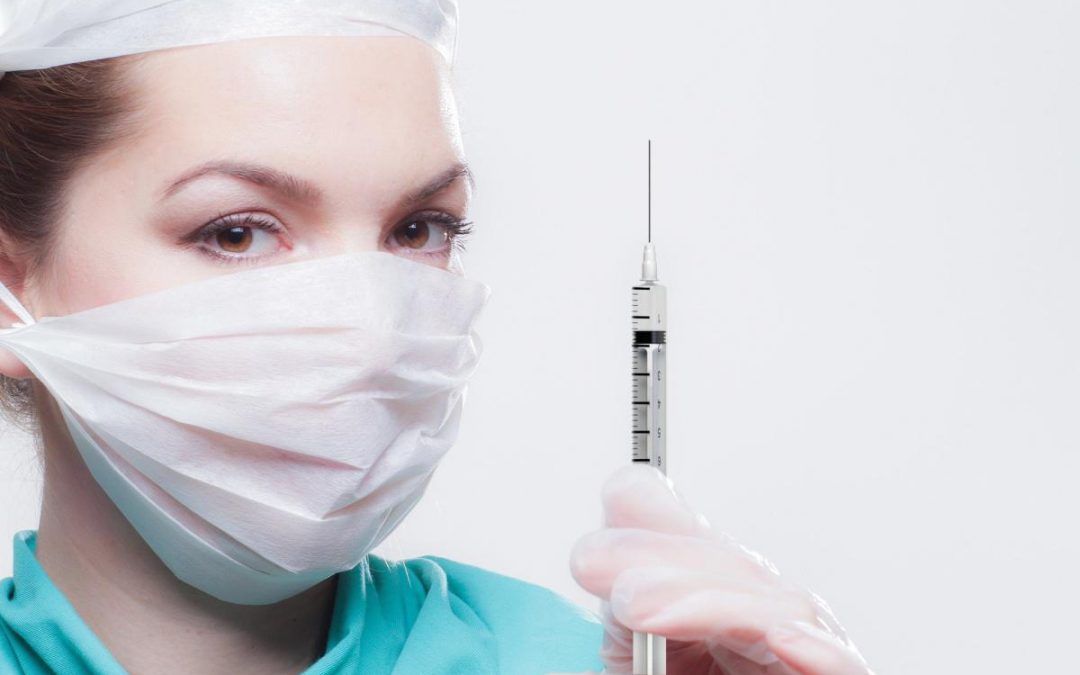 Les salariés de 50 à 64 ans pourront se faire vacciner par le médecin du travail