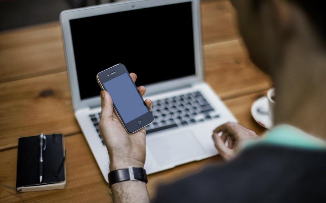 Temps de travail  L&rsquo;obligation de rester muni de son téléphone portable