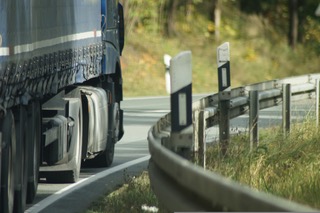 monsterkoi-truck-3443545